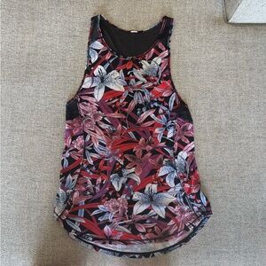 lululemon athletic top || lush lillies multi